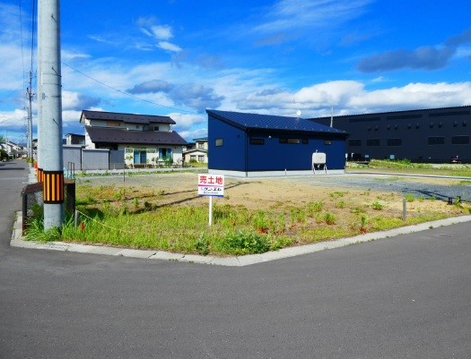 値下げしました！　フラットアリーナまで徒歩2分　八戸駅まで徒歩6分　（閑静な住宅地）