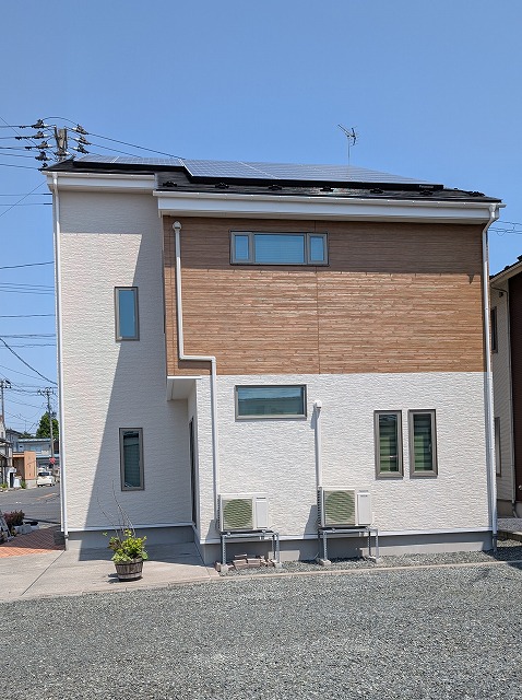 展示場お譲り致します。備え付きの家具付き！ZEH住宅